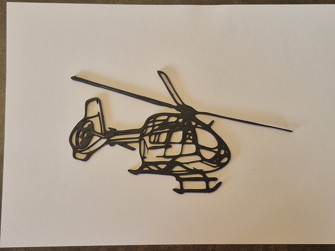 Eurocopter EC135, hélicoptère imprimé en 3D, décoration murale HélicoSimu